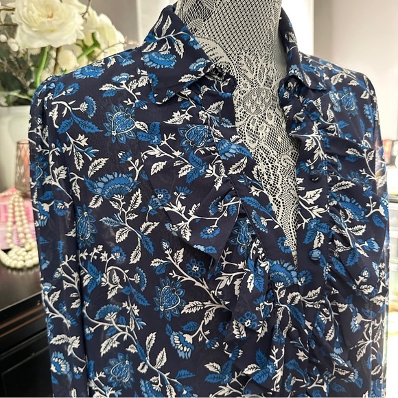 MICHAEL Michael Kors Navy Floral Ruffle Button Blouse Size Medium - Picture 4 of 16